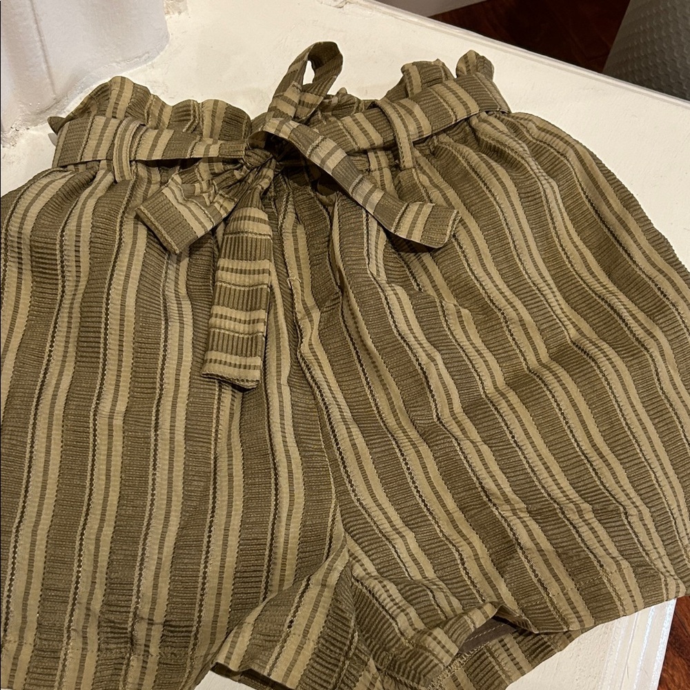 Vici Olive Striped Women Shorts